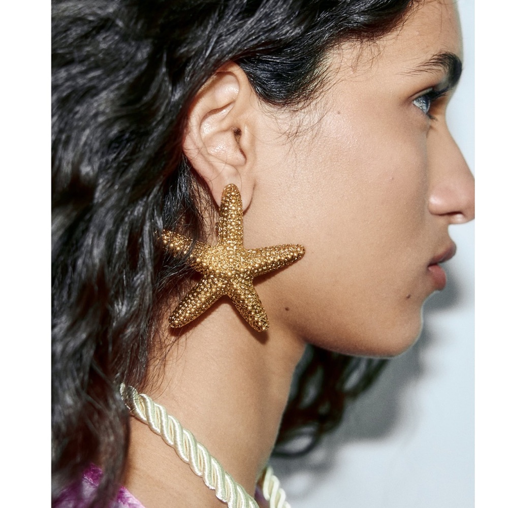 Zara star earrings